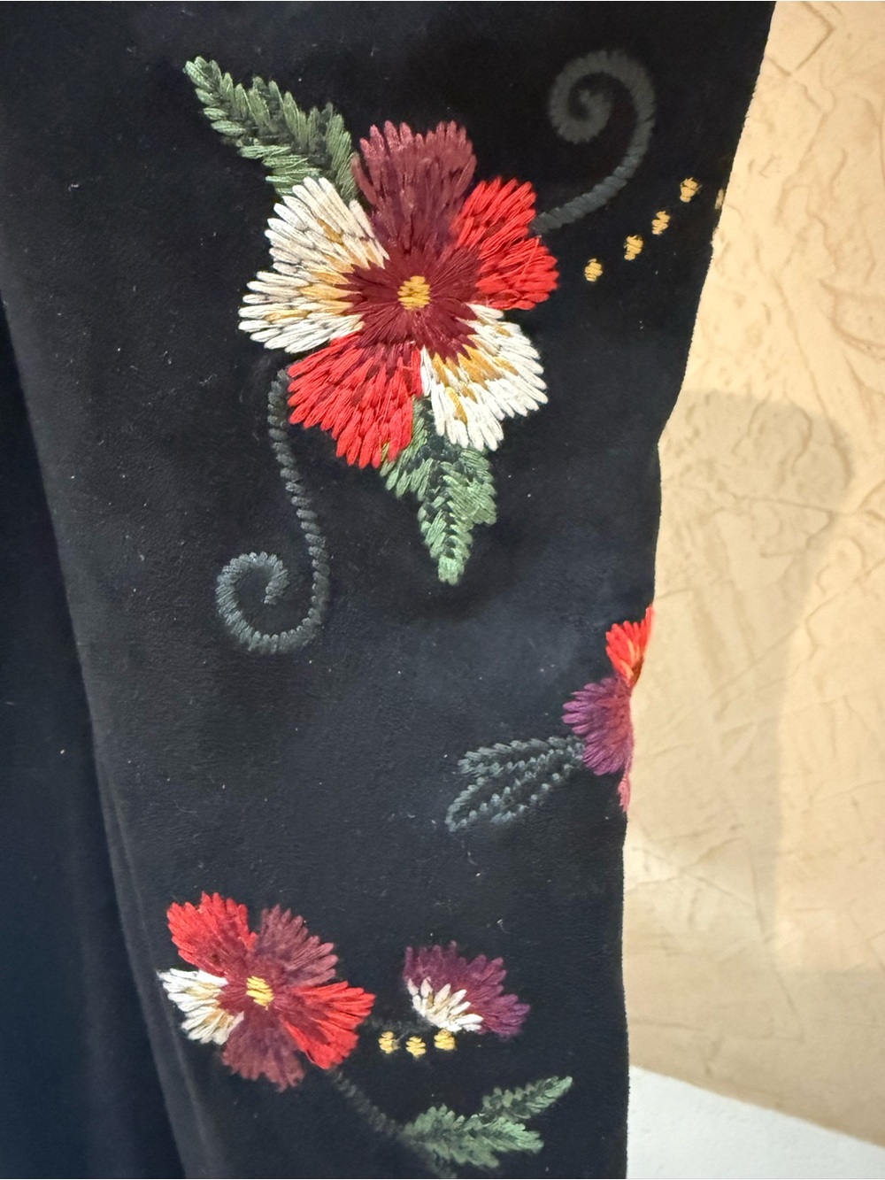 Sam Edelman Vena Black
Floral Embroidered Suede
Over The Knee Boots - Picture 2 of 5